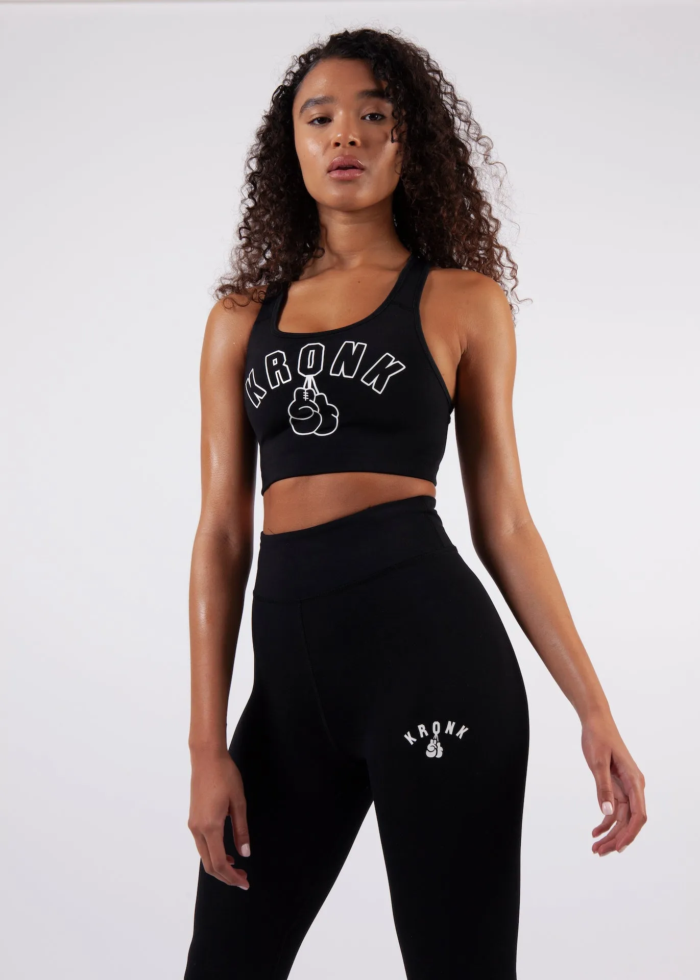 KRONKWOMEN Movement Sports Bra Black
