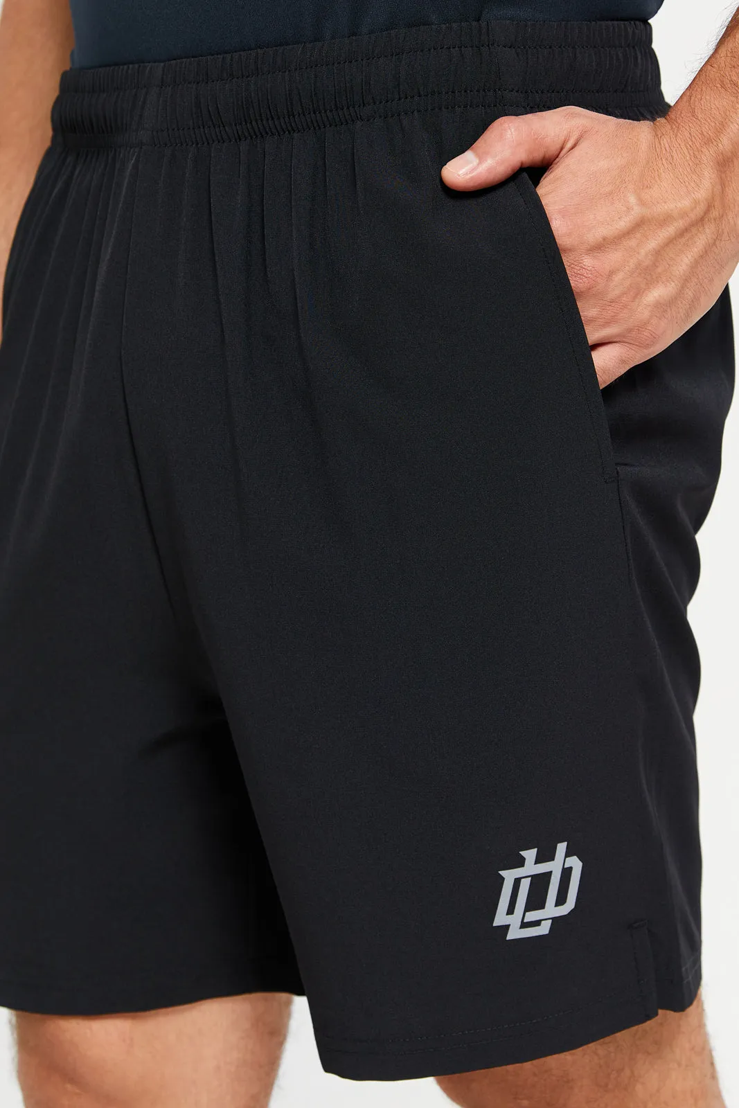 Men Black Plain Active Short