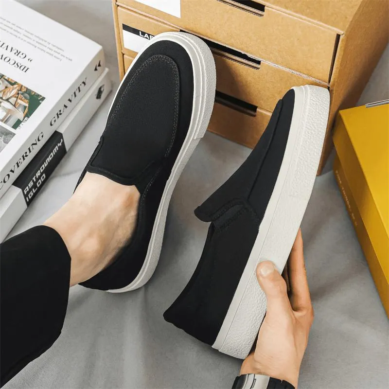 Men's breathable lightweight casual canvas shoes