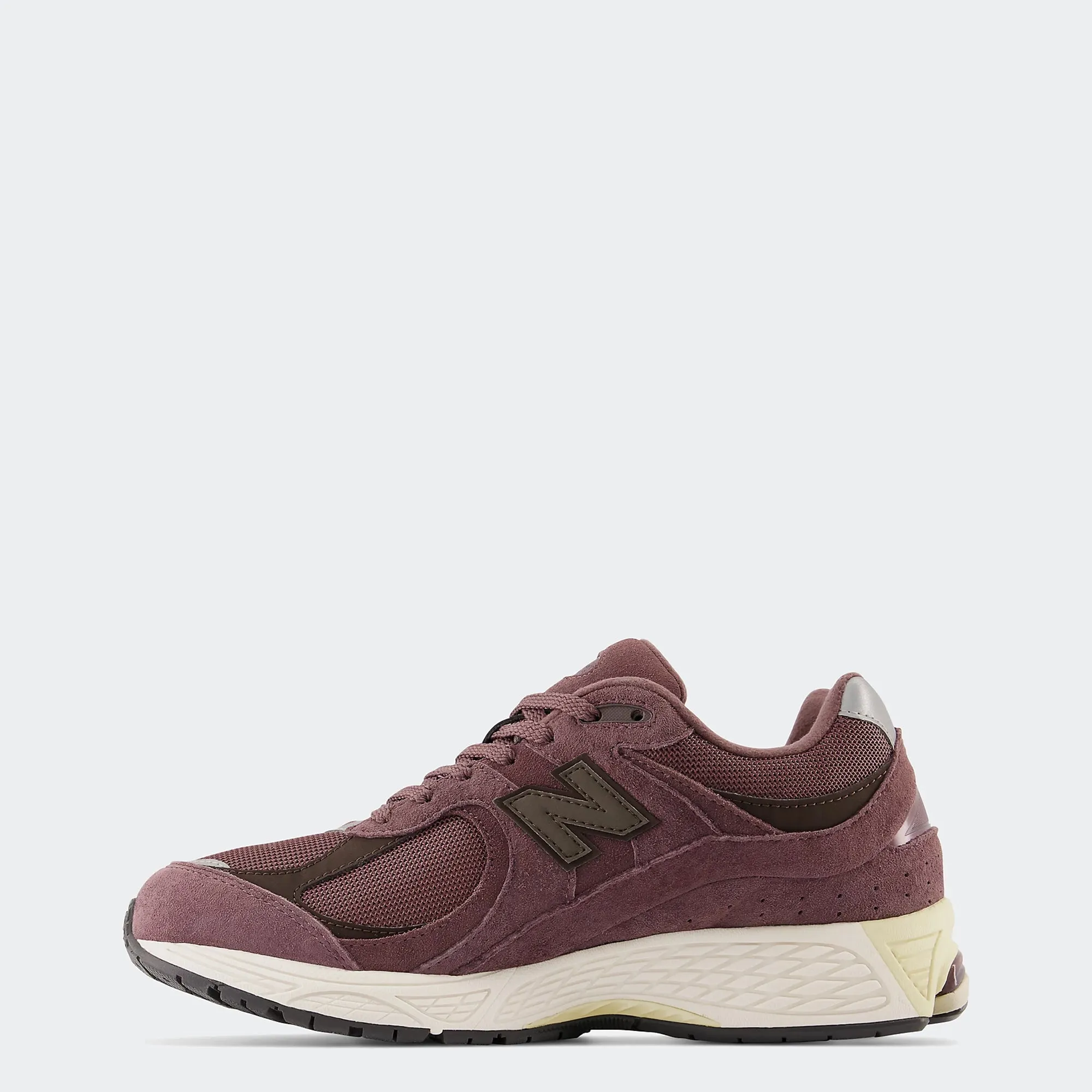 Men's New Balance 2002R Shoes Truffle