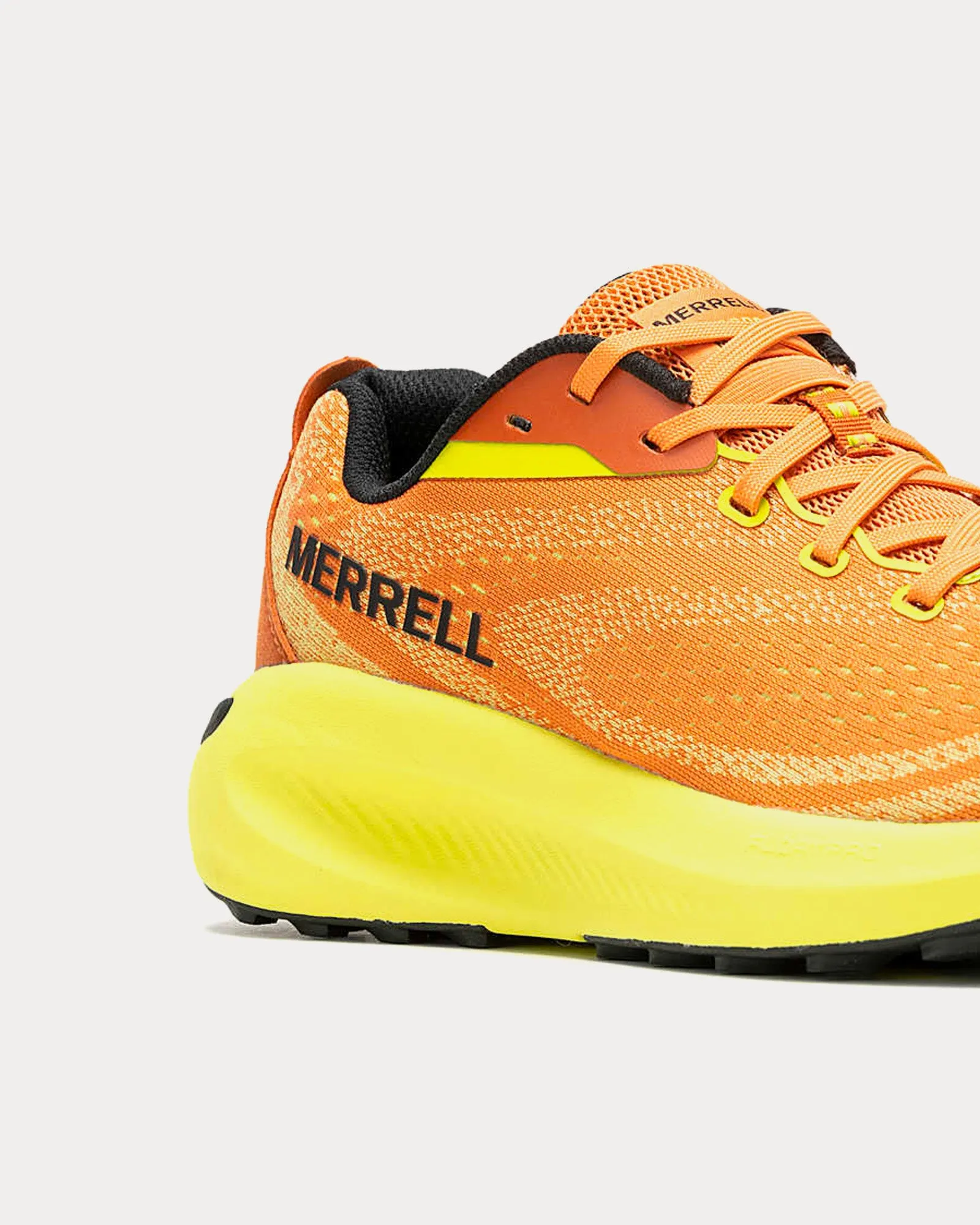 Morphlite Melon / Hiviz Running Shoes