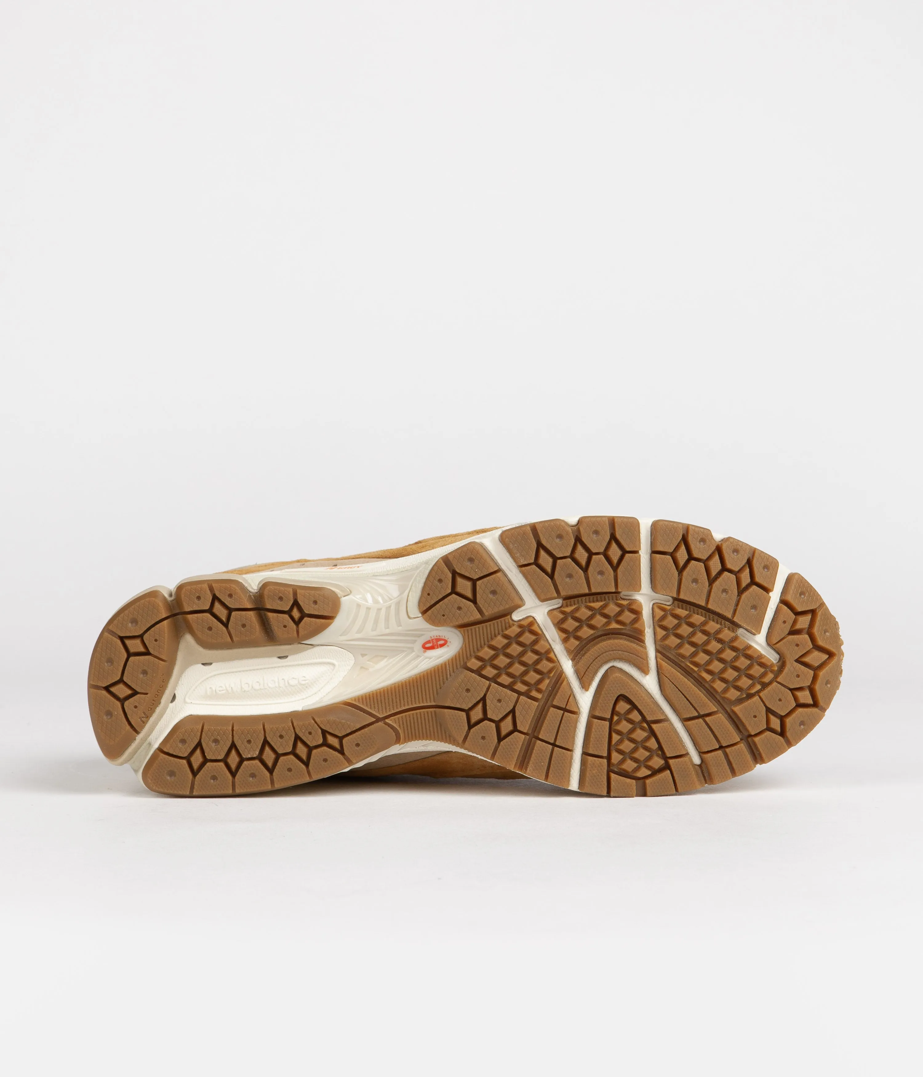 New Balance 2002R Gore Tex Shoes - Tobacco