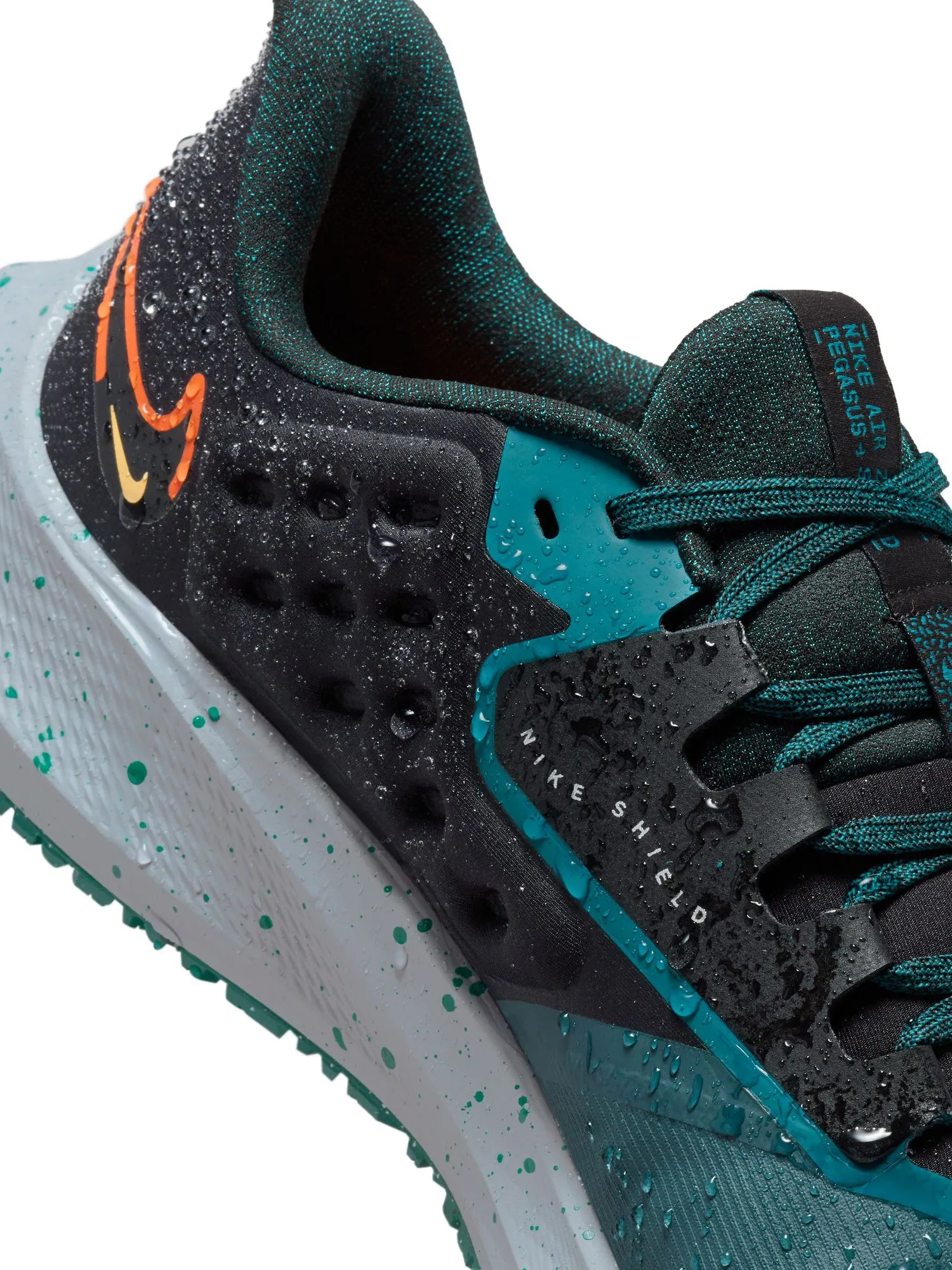 Nike Air Zoom Pegasus 39 Shield Men's Shoes