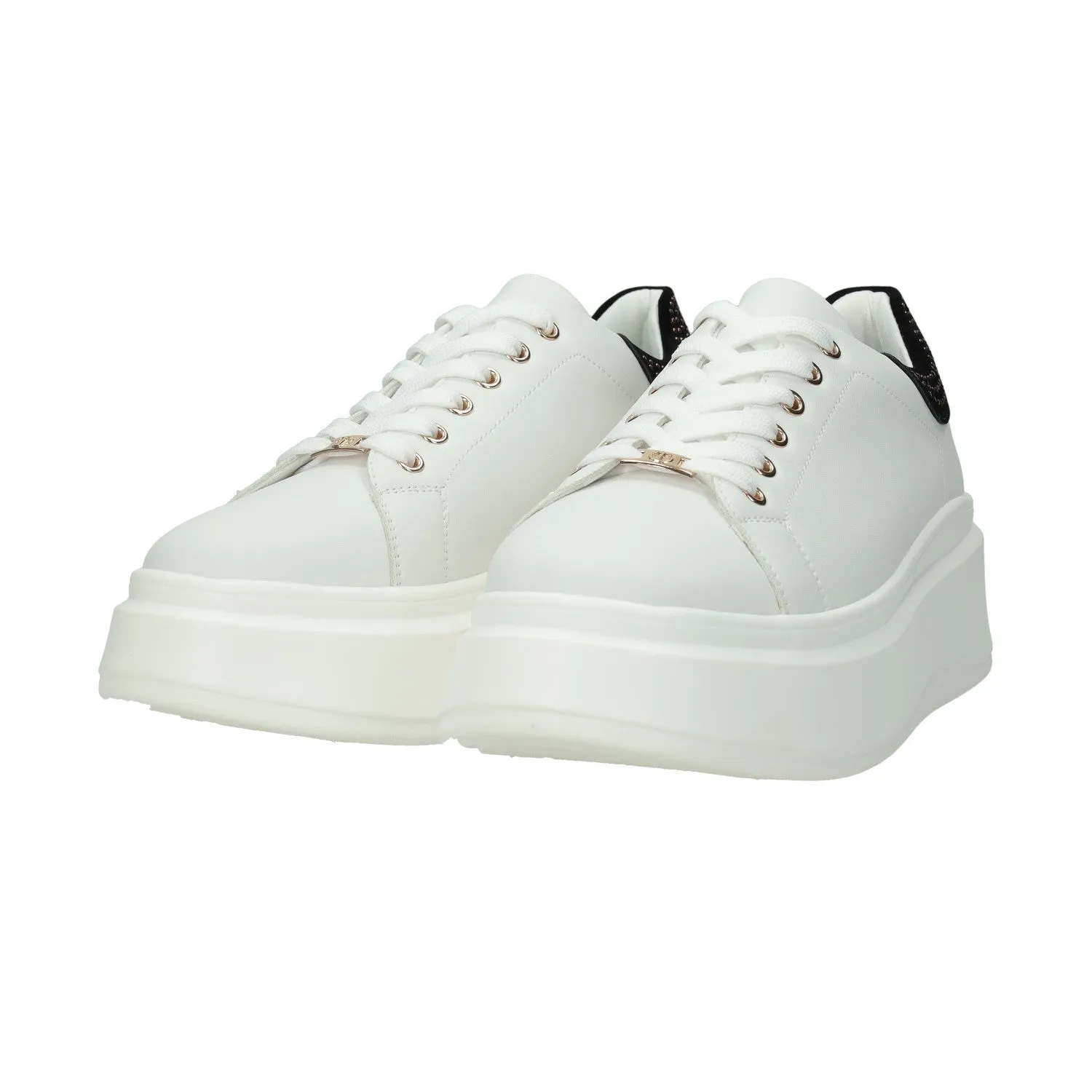 Sneakers platform. Tacco alto 5 cm