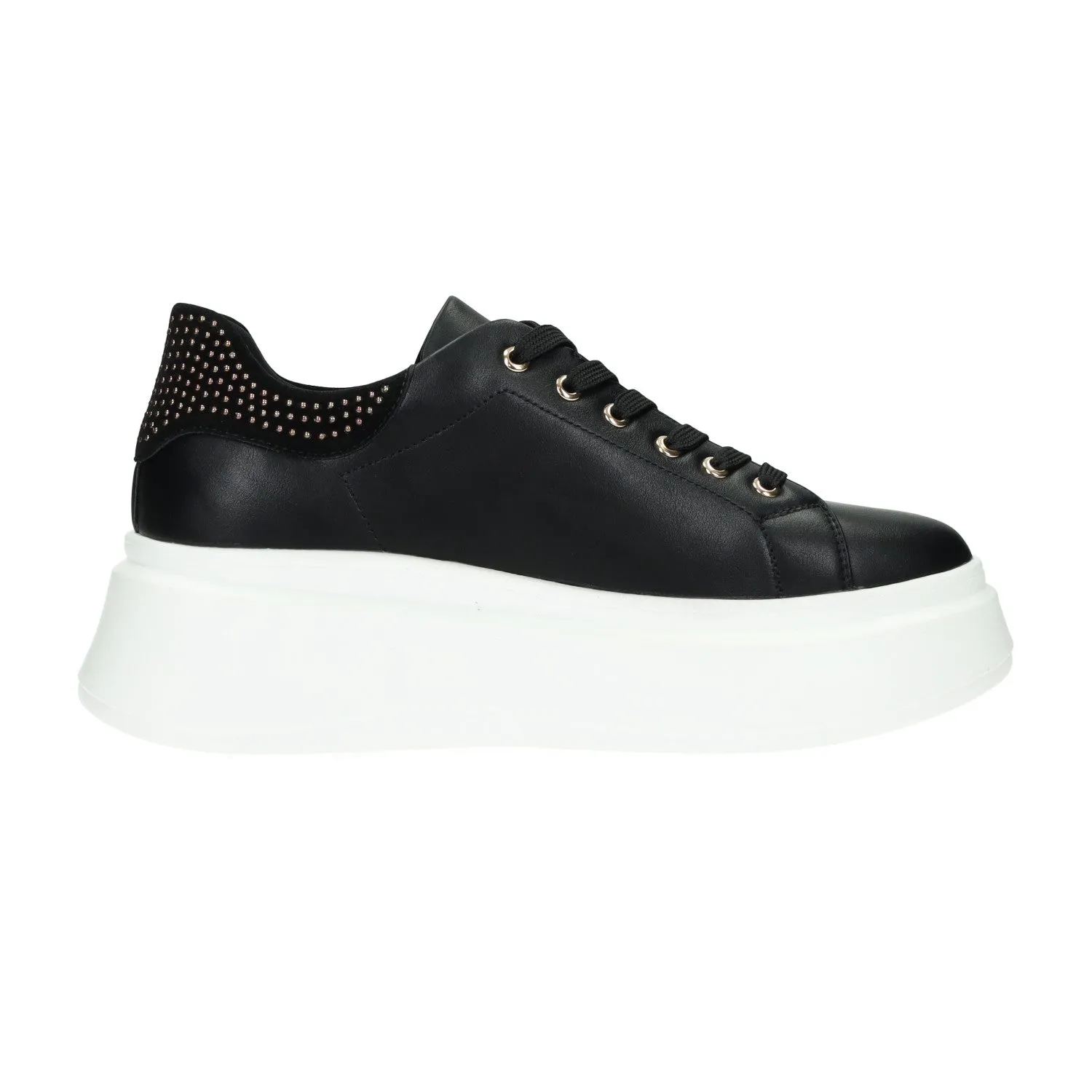 Sneakers platform. Tacco alto 5 cm