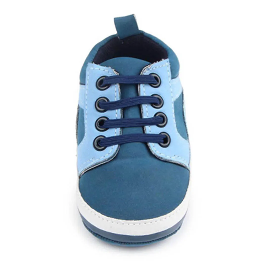 SOCCER LACE UP SHOES