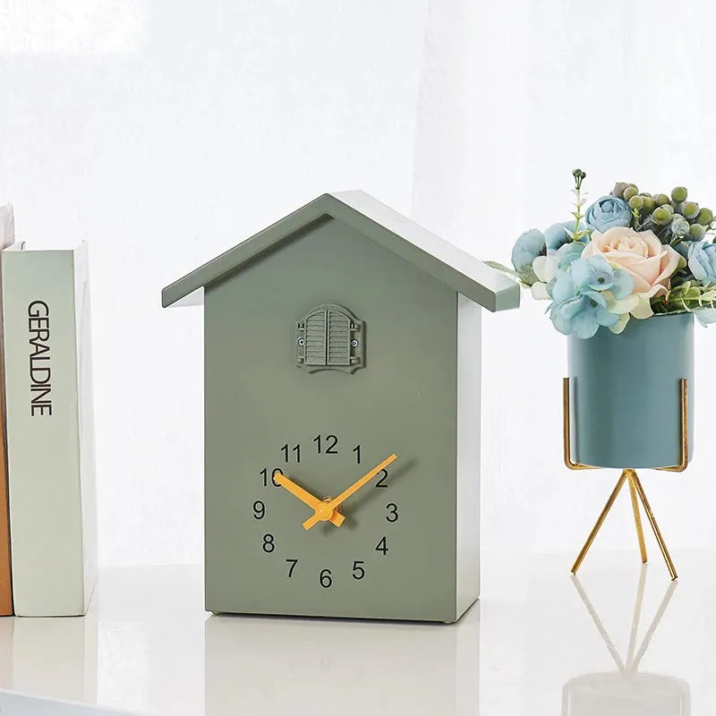 TEEK - Cuckoo Quartz Wall Clock